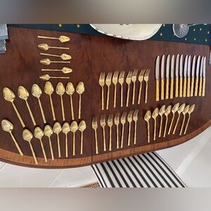57 pieces of Gold Bambú Flatware made in Japan